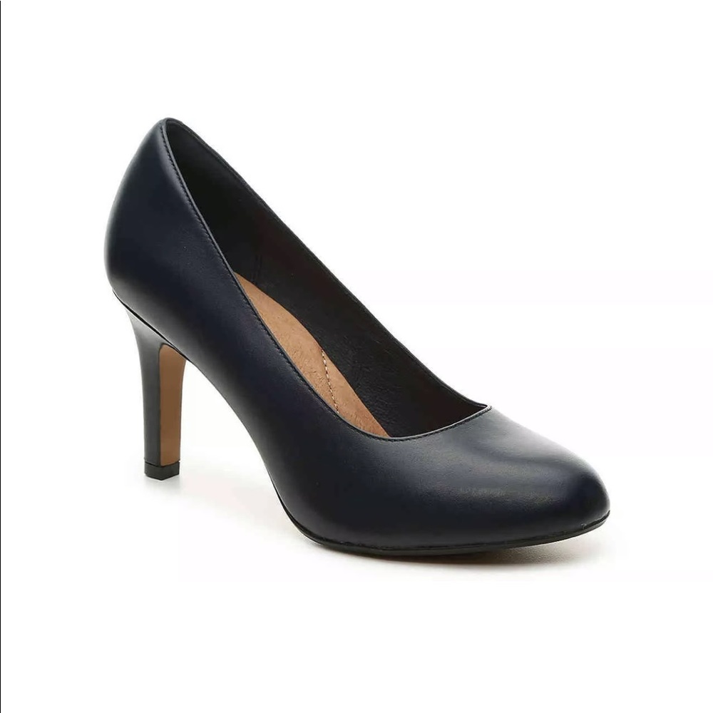 Clark Heavenly Heart Leather Pumps, Black
